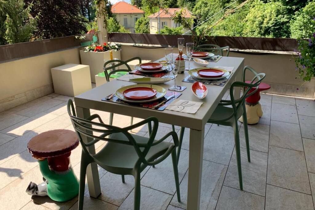 The Cherry Garden House Loft Lusso Apartment Brunate Bagian luar foto